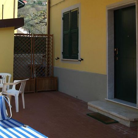 La Casa Delle Rose Room With Air Conditioning La Spezia Exterior photo