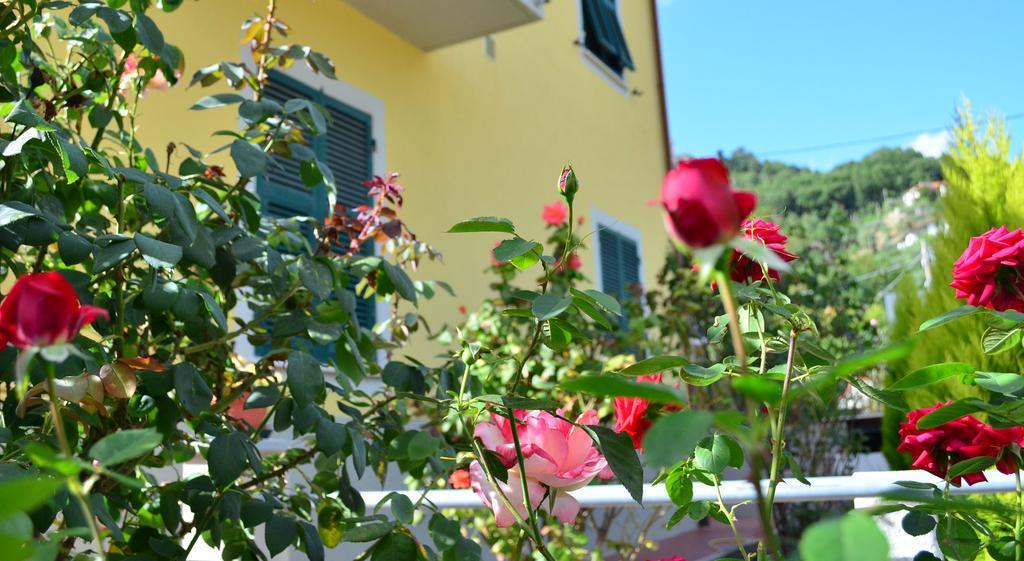La Casa Delle Rose Room With Air Conditioning La Spezia Exterior photo