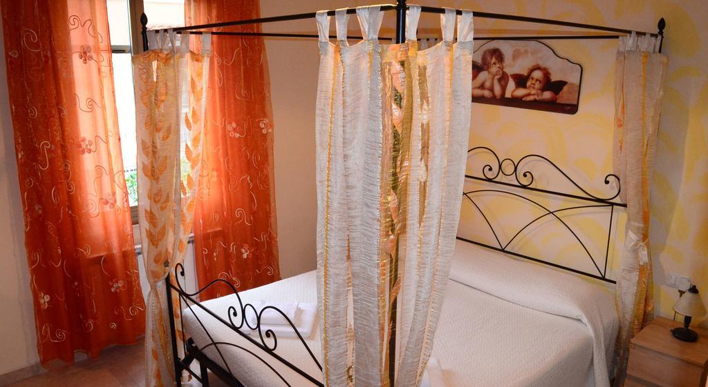 La Casa Delle Rose Room With Air Conditioning La Spezia Exterior photo